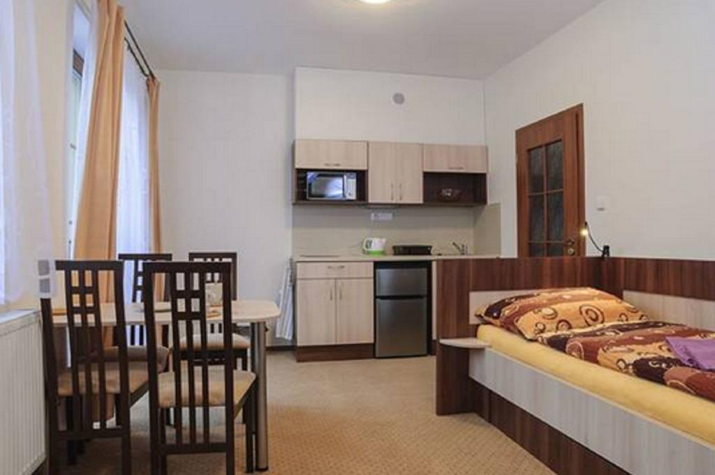Apartmany Rezac Rokytnice nad Jizerou Kamer foto